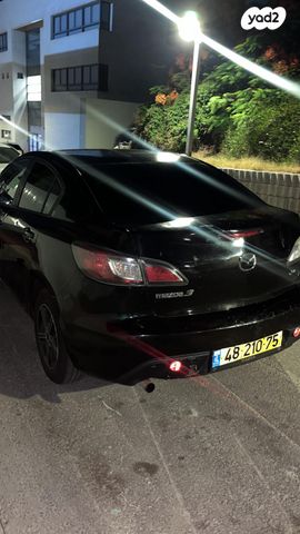 מודעת רכב מאזדה 3