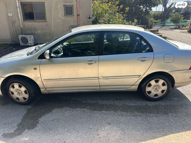 מודעת רכב טויוטה קורולה