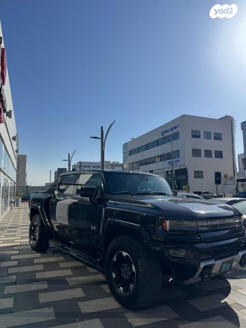 מודעת רכב ג'י.אם.סי האמר EV