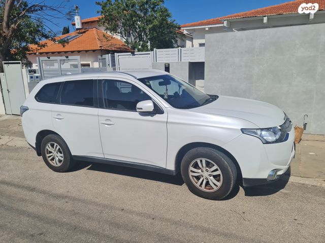 מודעת רכב מיצובישי אאוטלנדר