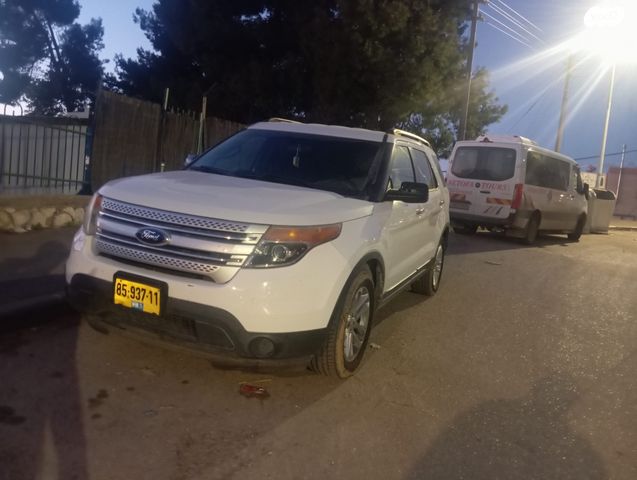 מודעת רכב פורד אקספלורר