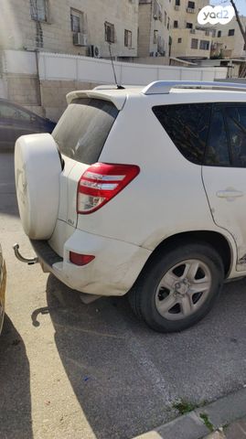מודעת רכב טויוטה RAV4