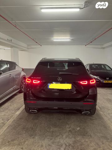 מודעת רכב מרצדס-בנץ GLA