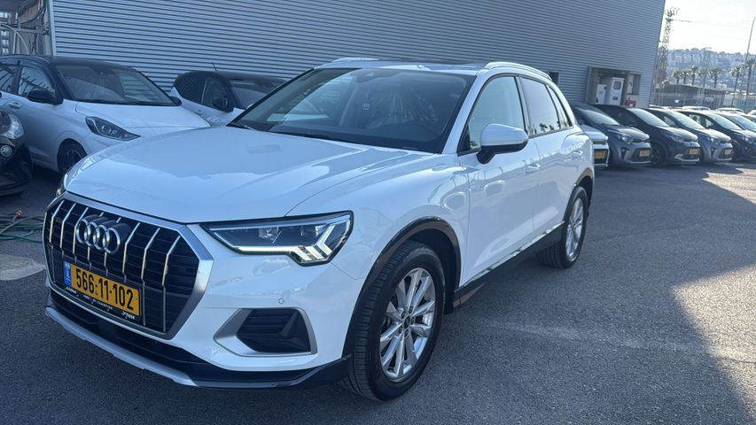 מודעת רכב אאודי Q3