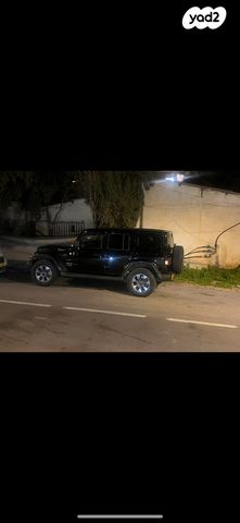 מודעת רכב ג'יפ רנגלר