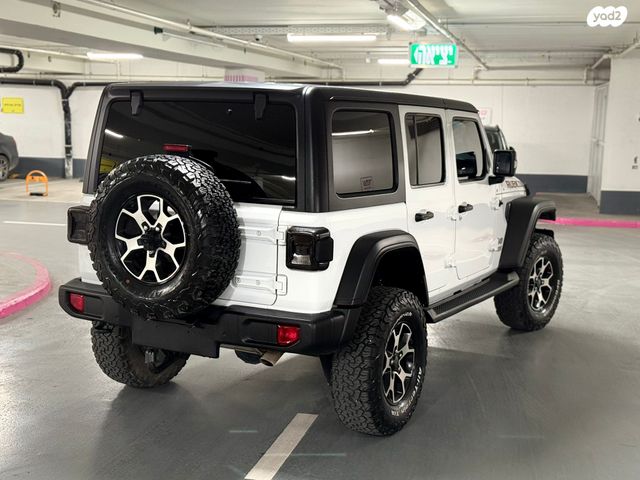 מודעת רכב ג'יפ רנגלר