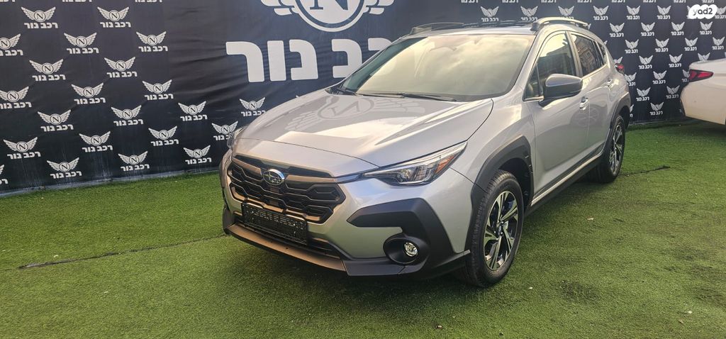 קרוסטרק Executive אוט׳ 2.5 (180 כ״ס)