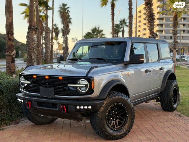 מודעת רכב פורד ברונקו