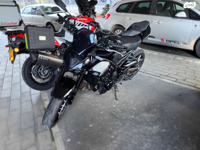מודעת רכב קאוואסאקי Z900