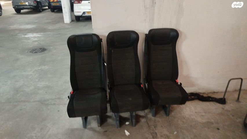 feedItemObj.data.row_1