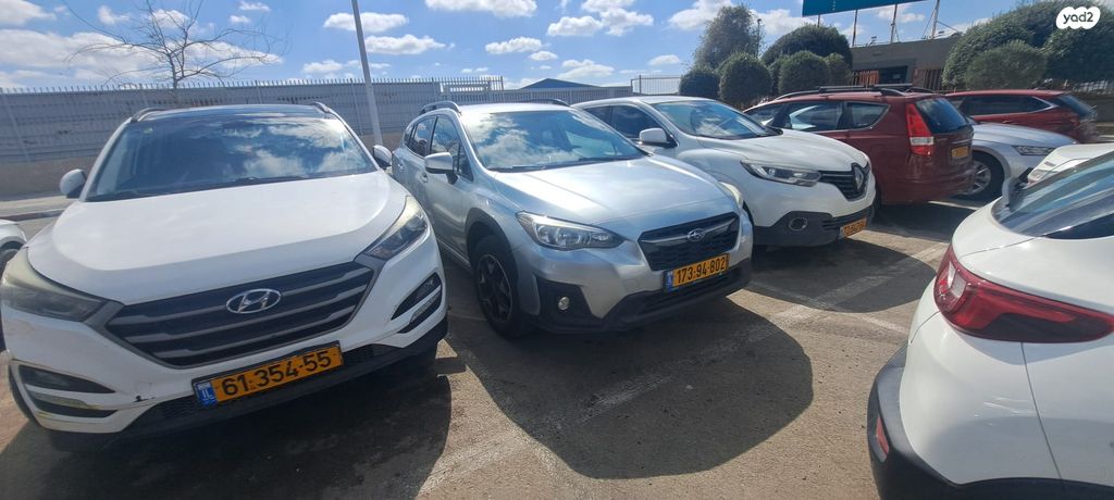 מודעת רכב סובארו XV