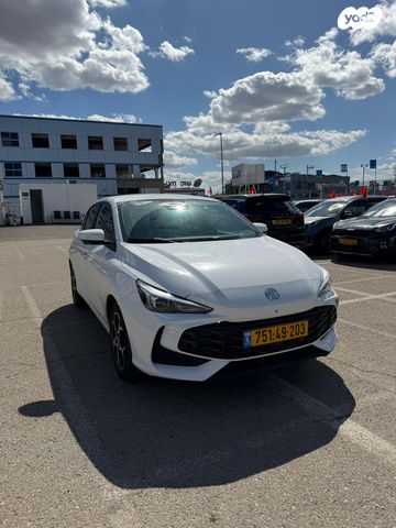 מודעת רכב אם ג'י MG3