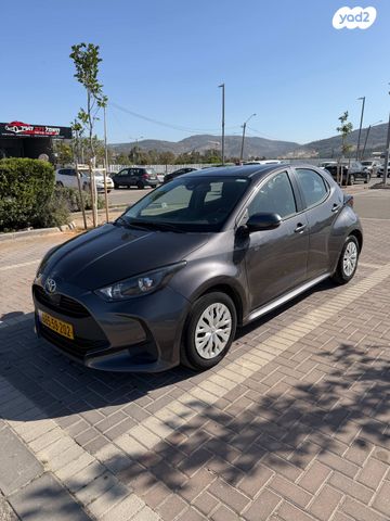 מודעת רכב טויוטה יאריס