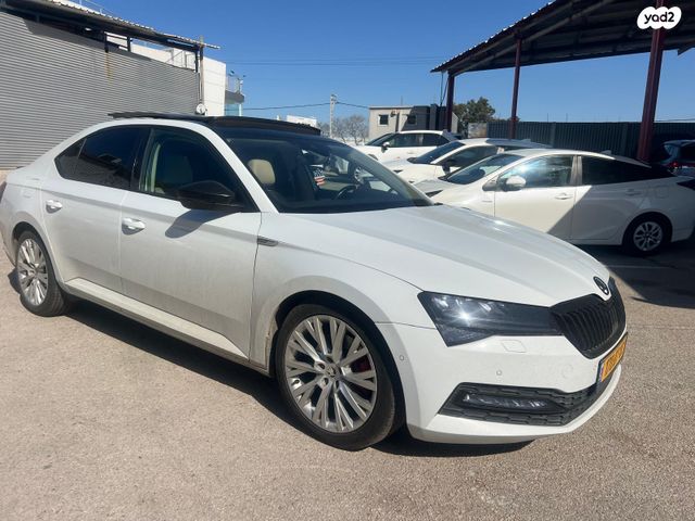 מודעת רכב סקודה סופרב