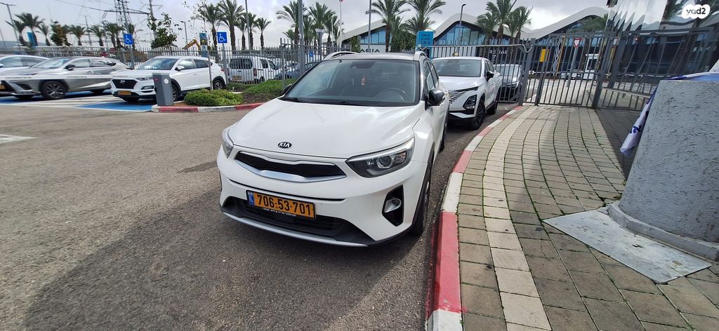 מודעת רכב קיה סטוניק