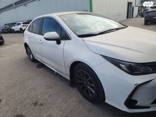 מודעת רכב טויוטה קורולה