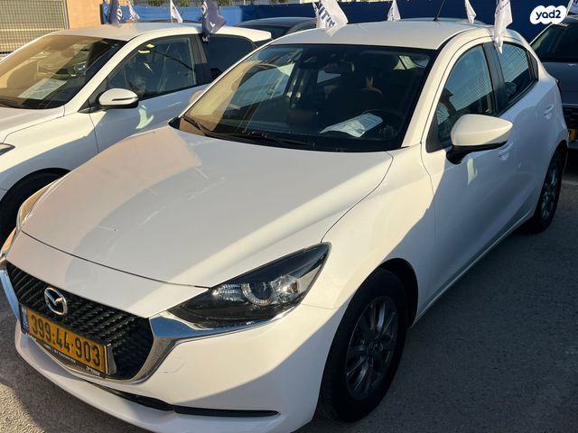 מודעת רכב מאזדה 2