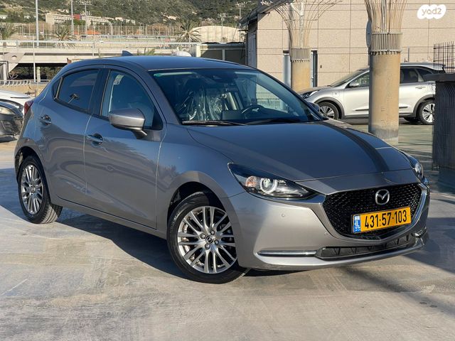 מודעת רכב מאזדה 2