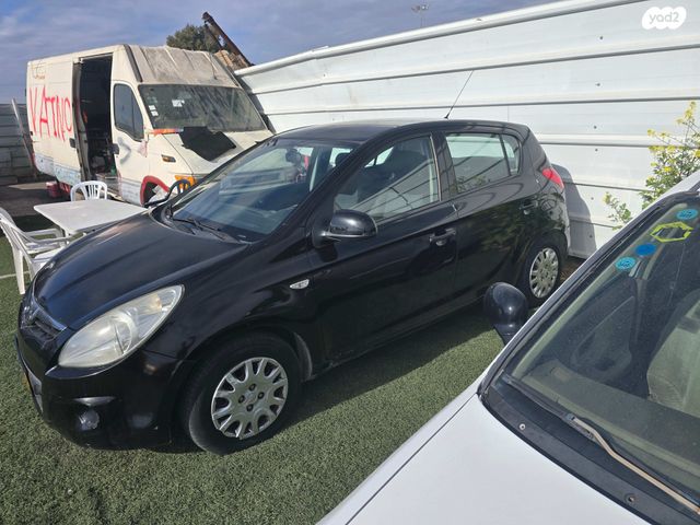 מודעת רכב יונדאי i20