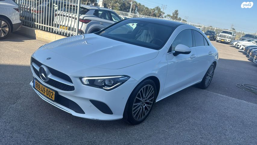מודעת רכב מרצדס-בנץ CLA