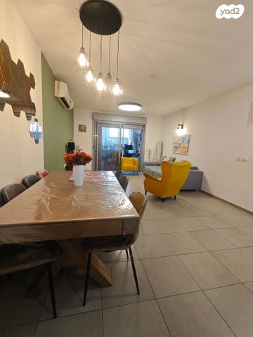 הרב מרדכי אליהו 12