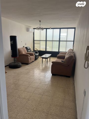 רחל הרשנזון 76