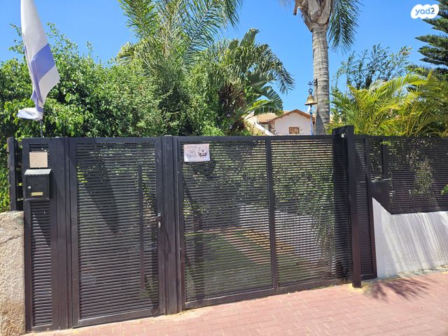 גדעון בן יואש 53