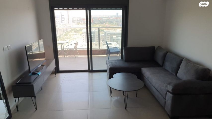 הנרייטה סאלד 10