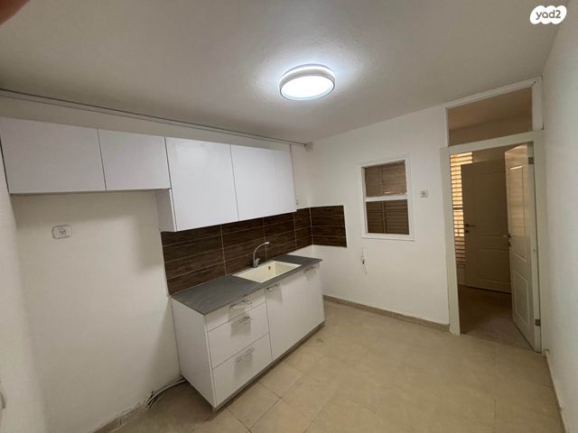 שדרות דואני 5