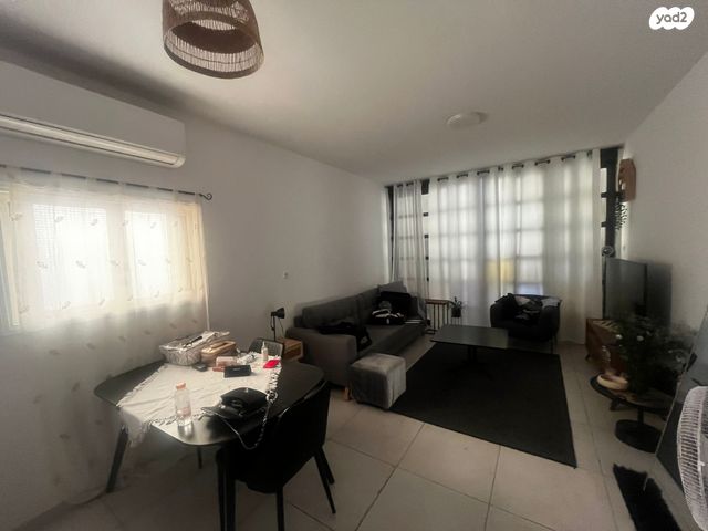 יוסף ספיר 26