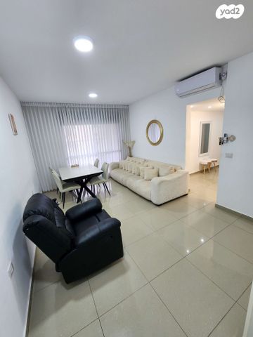 נתיבות מערב