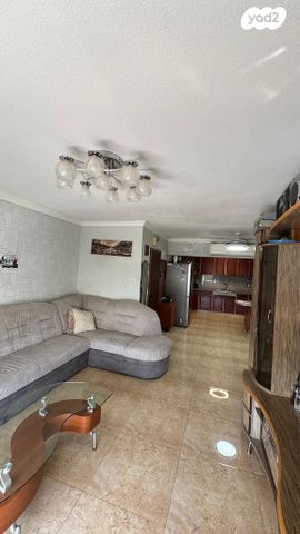 מודעת נכס, הרב שמעון יצחק אפריאט 19, קרית מנחם בגין, רמלה