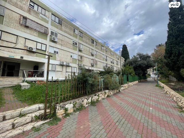 גיורא יוספטל 29