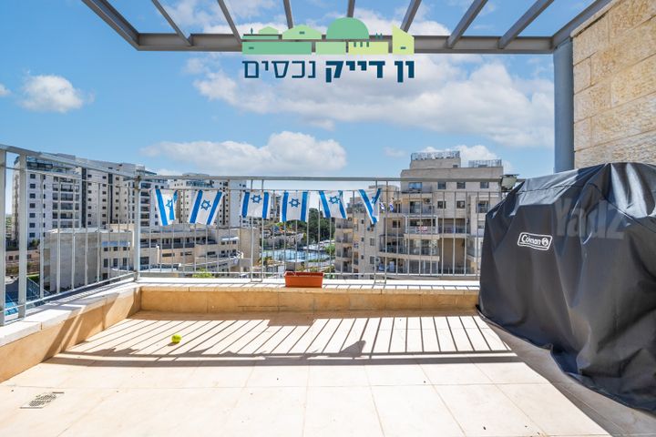 דירה למכירה בירושלים (תיווך) — 5