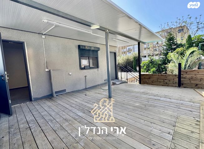 סמטת האלמוג 