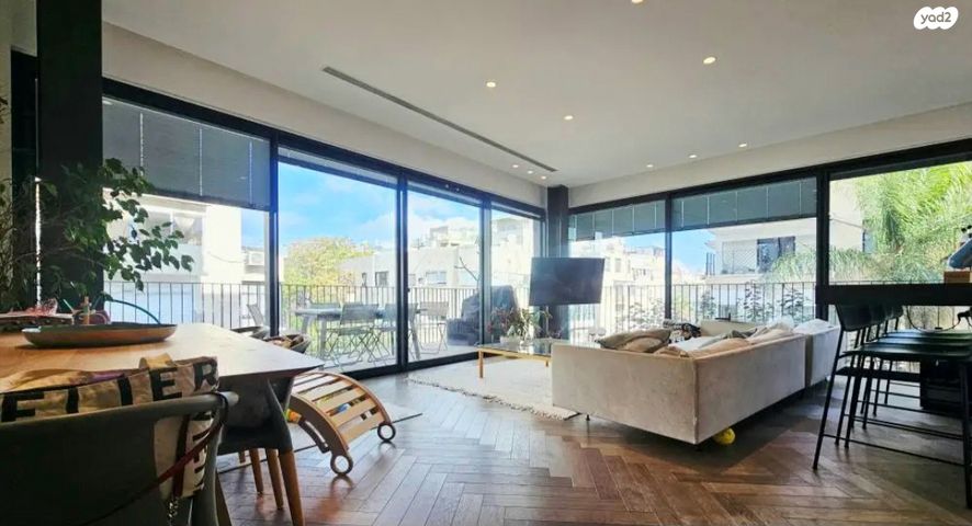 זלטופולסקי 