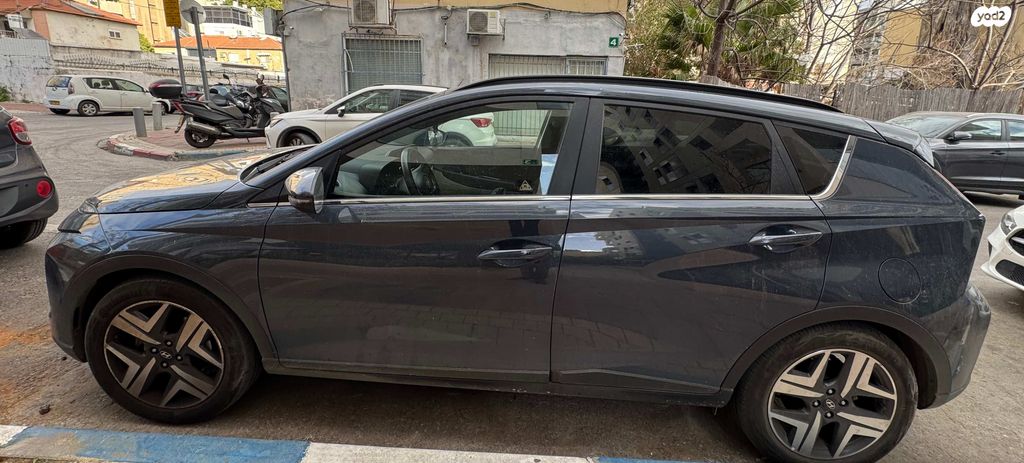 מודעת רכב יונדאי באיון