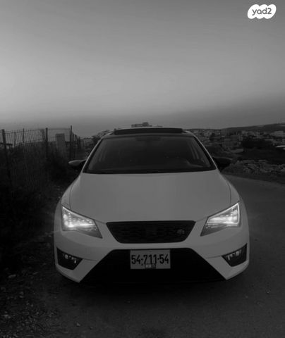 מודעת רכב סיאט לאון