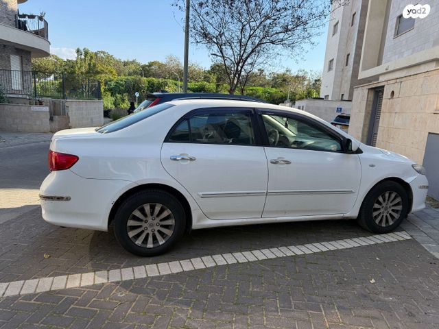 מודעת רכב טויוטה קורולה