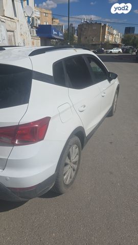 מודעת רכב סיאט ארונה