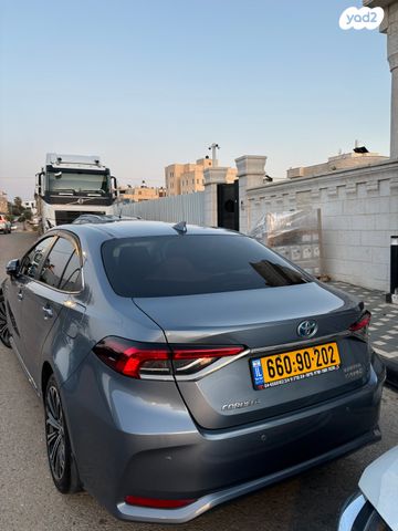 מודעת רכב טויוטה קורולה