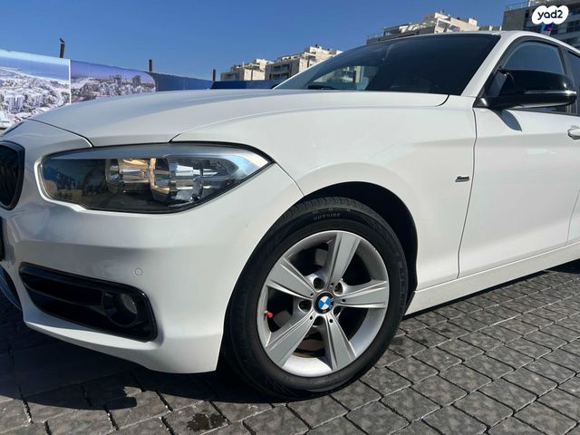 מודעת רכב ב מ וו סדרה 1