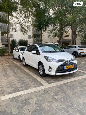 מודעת רכב טויוטה יאריס