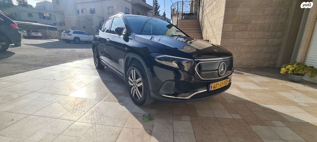 מודעת רכב מרצדס-בנץ EQA