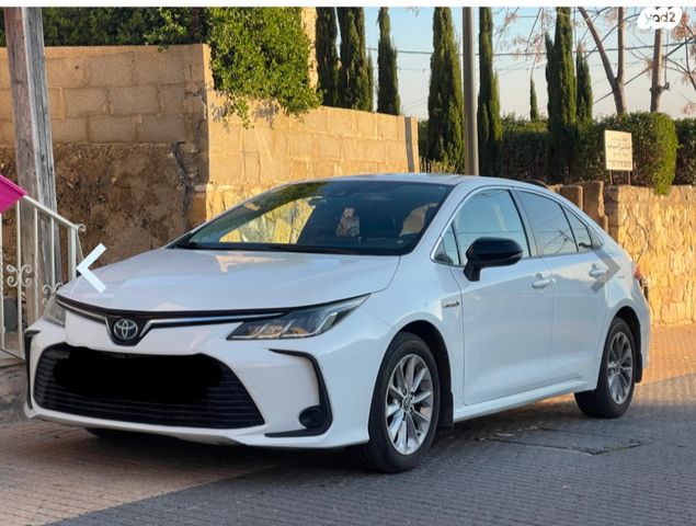 מודעת רכב טויוטה קורולה
