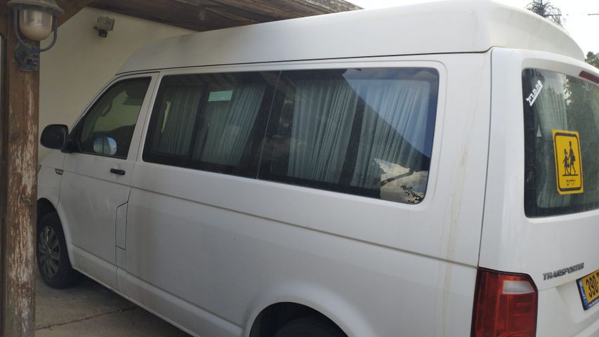 מודעת רכב פולקסווגן טרנספורטר