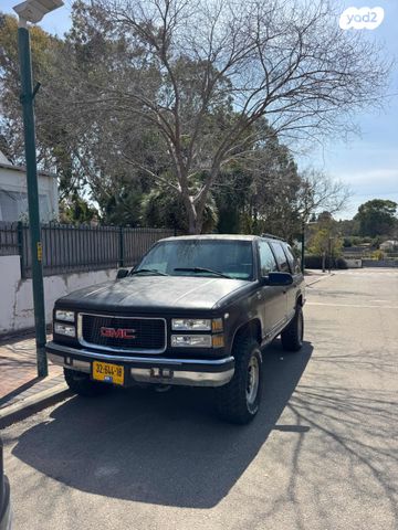 מודעת רכב ג'י.אם.סי יוקון