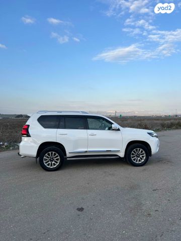 מודעת רכב טויוטה לנד קרוזר