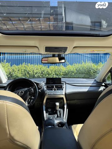 מודעת רכב לקסוס NX