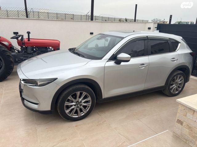 מודעת רכב מאזדה CX-5